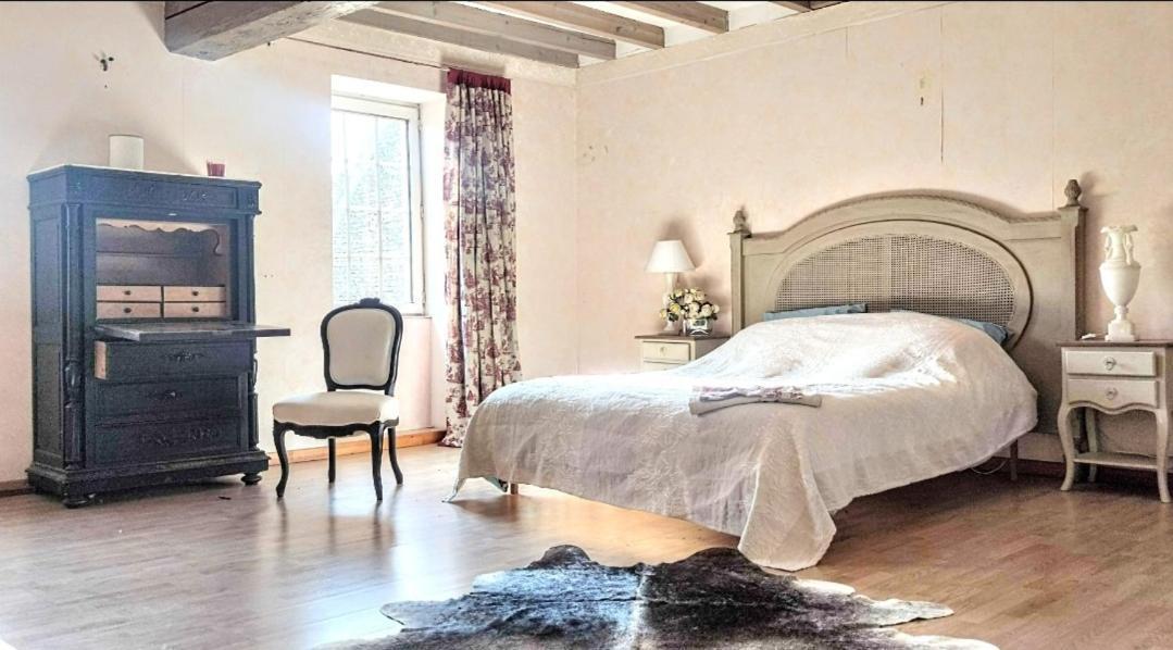 La Maison bleue Varzy Eksteriør billede